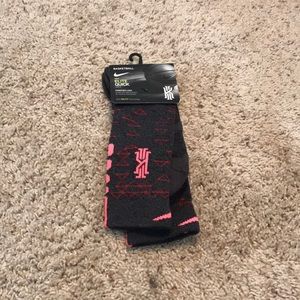 kyrie basketball socks
